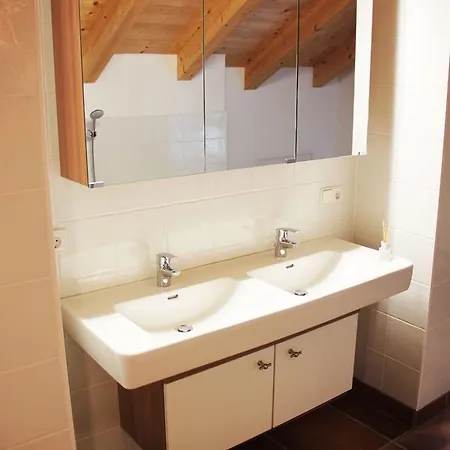 Alpine Deluxe Jubero By We Rent Chalet Kaprun